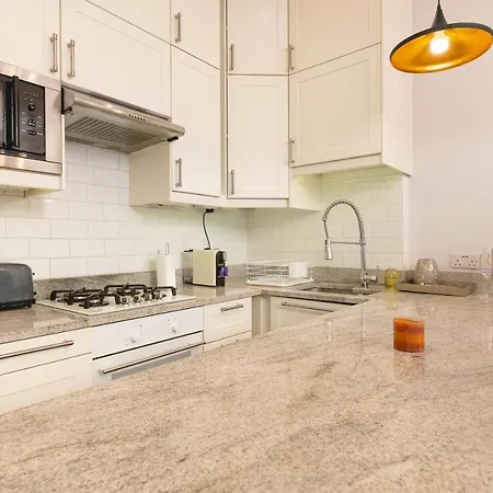 Penthousestays Notting Hill - Spacious 3 Bedroom King Bed Apartment - Near Portobello Road & Kensington High Street Londen Buitenkant foto